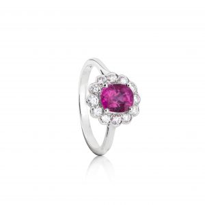 pink sapphire of 1.68 cts as platinum cluster ring